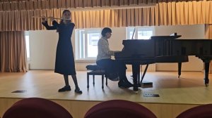 Васильева Оля, 12 лет 1. А. Лядов "Вальс" 2. Г. Комраков "Веселое настроение"