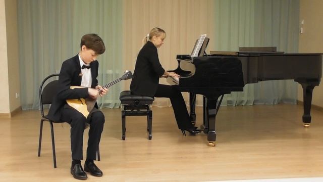 Тулинов Вениамин Андреевич, 13 лет. Балалайка, 7 класс.