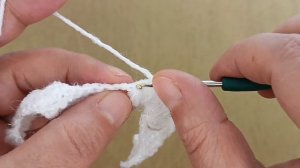 002. ИДЕАЛЬНО-очень красивый и простой узор для кофточки-жилетки крючком.