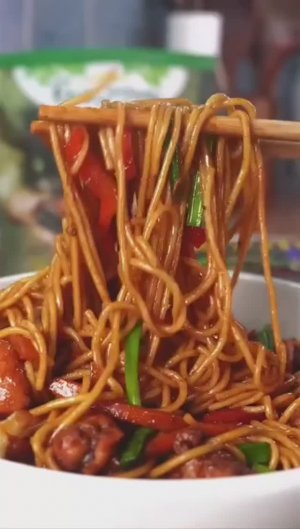 Лапша с курицей в азиатском стиле #обеды #ужины #горячее