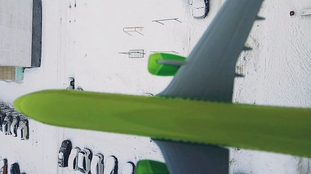 реалистичное видео с самолётом S7 Airlines A320