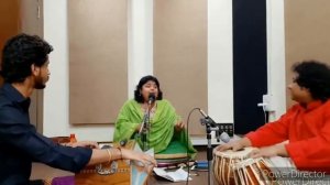 Бхаджан.
Bhajan
Вокал Махуя Мукерджи
Табла г-н Бибхакар Чаудхури
Гармониум г-н Лалит Сисодиа.
Vocal