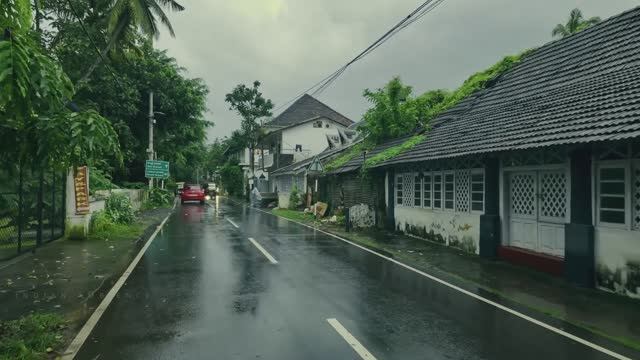 ПРОГУЛКА ПОД ПРОЛИВНЫМ ДОЖДЕМ И СИЛЬНЫМ ВЕТРОМ по пляжу Форт-Кочи 🌧️ в Керале