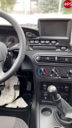 Lada Niva Travel летит с новым мотором 1.8 л: летят и цены, так как-то.