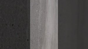 Укладка плитки на пол в ванной.