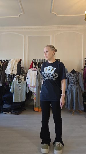 Онлайн продажа тирольской, баварской винтажной одежды.