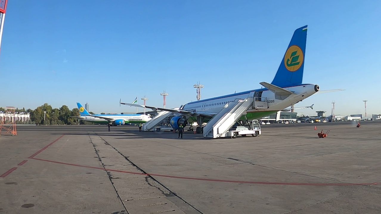 В Алматы (ALA) 🇰🇿 на Airbus A320 из Ташкента (TAS) 🇺🇿  | рейс HY761, Uzbekistan Airways
