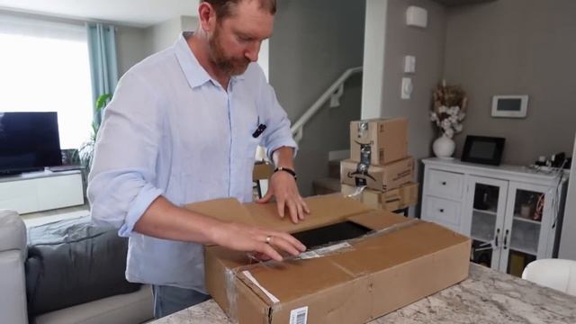 ПОТЕРЯННЫЕ ПОСЫЛКИ — МЫ БОГАТЫ_ 💰(Happy Family in CANADA)