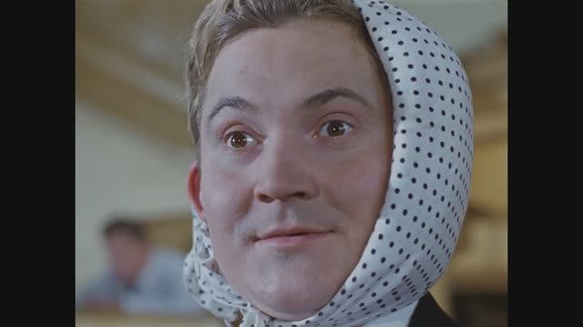 Билет № 9. Приём! Фрагменты из фильма ″Операция «Ы» и другие приключения Шурика″. 1965 г.