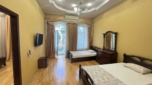 Обзор 2- комнатных апартаментов на продажу в Ялте, президент-отель Таврида