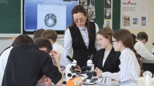 Урок биологии в 10а  классе по теме "Индивидуальное развитие организмов".