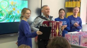 Для женщин-врачей нижегородской поликлиники №4 организовали праздничный концерт