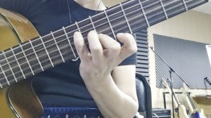 Упражнение на гитаре для левой руки, которое можно делать без звука)