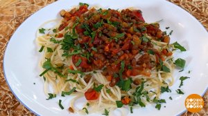 Готовим спагетти с густым чечевичным соусом. Доброе утро. Фрагмент выпуска от 04.03.2026