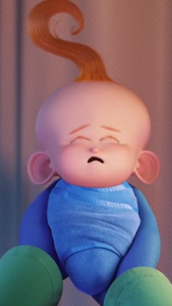 Родился мальчик, но вампир или человек? Монстры на каникулах 2