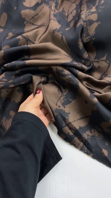 Ткань плательная с абстрактным принтом отрез 2,0м PL-0426