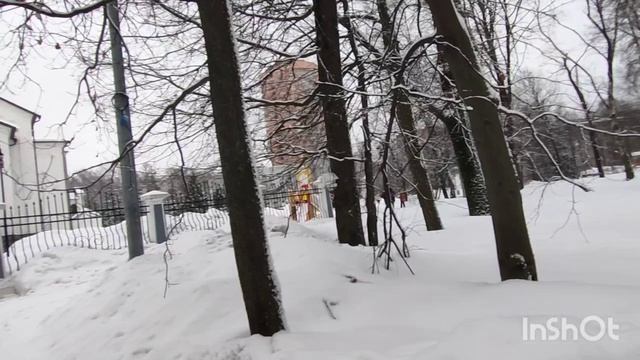 Сегодня выходной.Сделала маникюр.