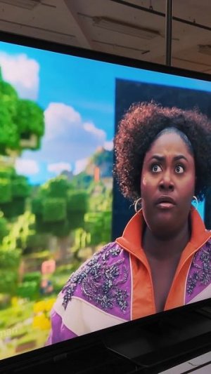 У телевизора Samsung QN90F в 2025 угол обзора стал плохим