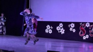 Блондинки.В джазе только девушки