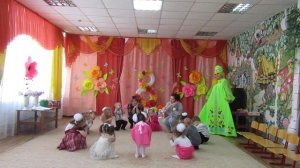 Игра: " Зайка серенький"