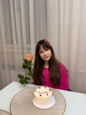 делаем макияж