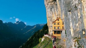 Рестораны, с уникальным расположением !