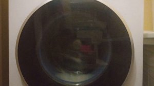 стирка штанов и футболки на программе спорт 40°с 800 об/мин