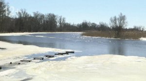 Выходить на лёд весной - небезопасно