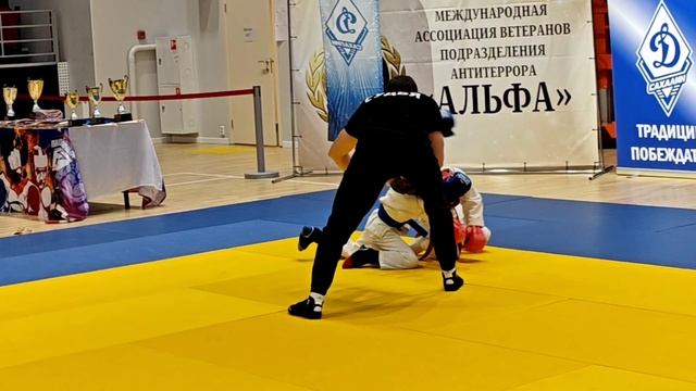 И Матвей+Тарабухин Максим-Рукопашный бой-ЧП города Ю-Сах-памяти Ромашина-Сахалин 28 февраля 2026