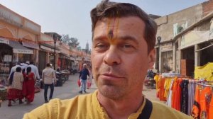 Воспевание "Хануман чалисы" на хинди от Максима Демченко