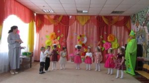 Оркестр для мамочки младшая группа