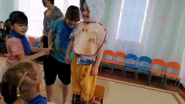 Конкурсная программа "Дочки - матери"