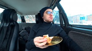 DIMAVIPER ВЗЯЛ ГАВАЙСКУЮ ПИЦЦУ И СЪЕЛ!