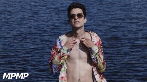 Молодой Платон - ФИНАНСОВО НЕГРАМОТНЫЙ