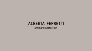 Показ женской коллекции Alberta Ferretti весна-лето 2015