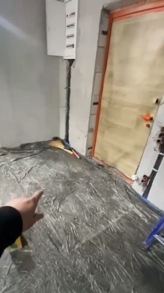 📍 Внуково Этап: монтаж механизированной полусухой стяжки