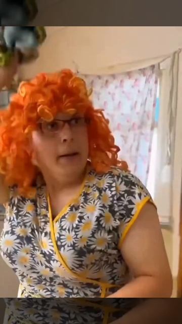 когда в детстве родители увидели тебя сигаретами