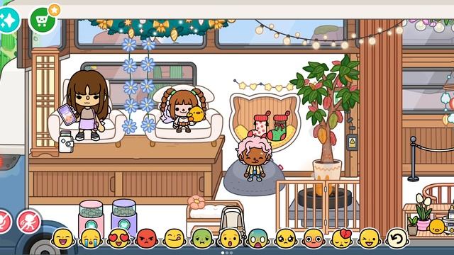 Играю в Toca World