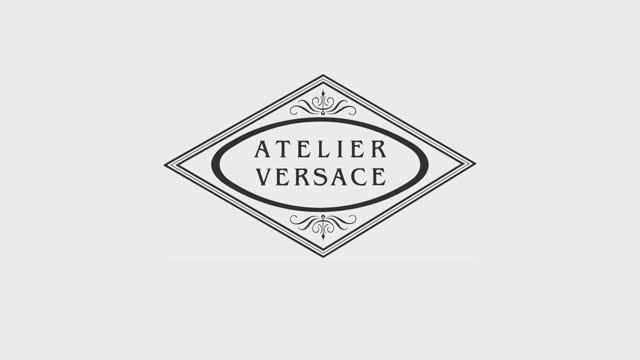 Показ женской коллекции Atelier Versace весна-лето 2015