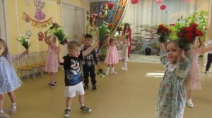 Праздник 8 марта в группе "Пифагорики"