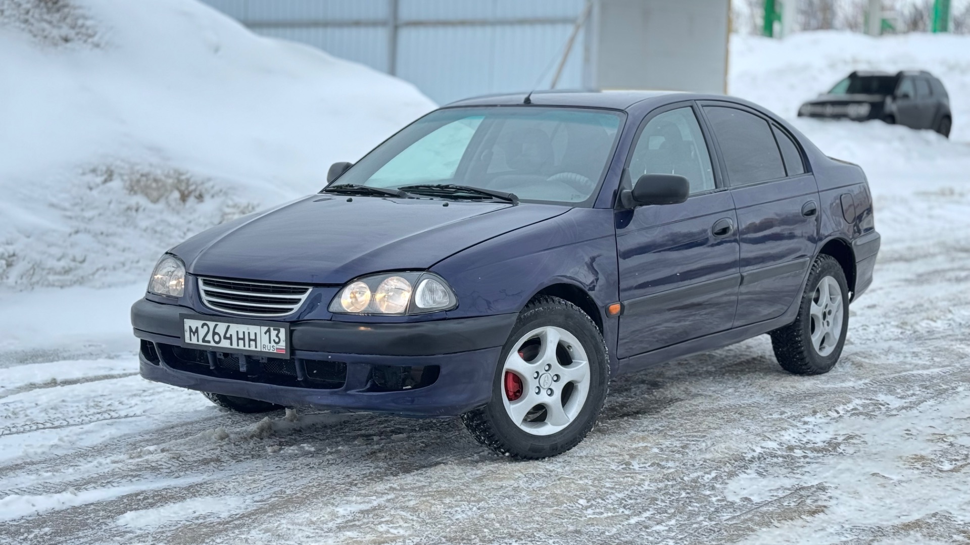 Toyota Avensis T220 смотреть онлайн