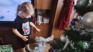 04-03-2026. Внуки у нас. Готовлю. Разбираем ёлку. Покупки.