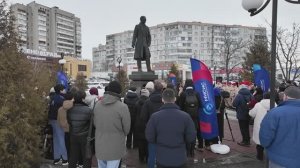 В Старом Осколе прошёл митинг памяти бывшего генерального директора ОЭМК Алексея Алексеевича Угарова