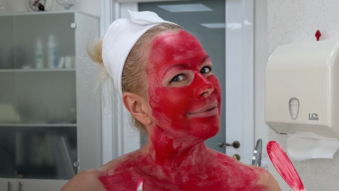 Елена Николаенко: Клетки помнят свою молодость. Мы просто помогаем им «вспомнить» ✨