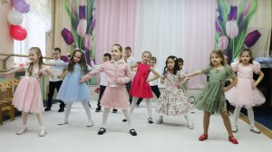 В Детском саду-Школе "МОРОЗКО" состоялся праздник "ВЕСЕННЕЕ НАСТРОЕНИЕ"