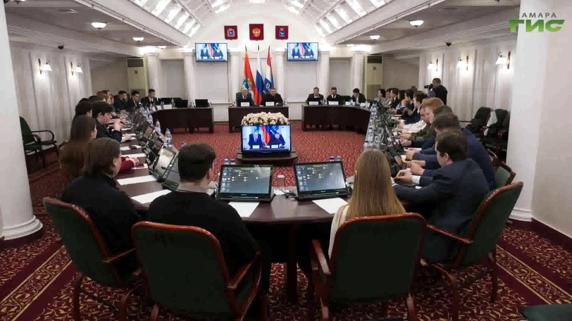 Молодые парламентарии Самары провели рабочую встречу