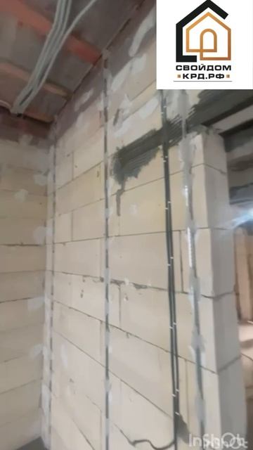 Закончили электрику, приступаем к штукатурке