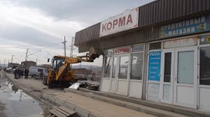 В Махачкале демонтируют некапитальные объекты на Железнодорожной улице