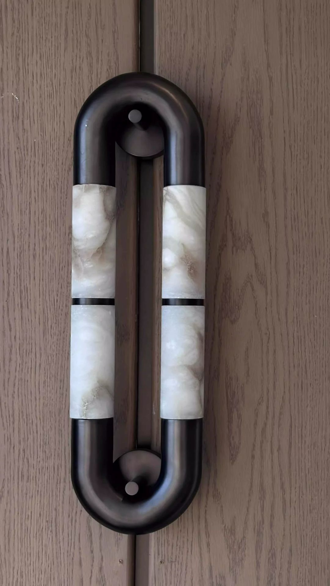 Настенный светильник Sleek Grip