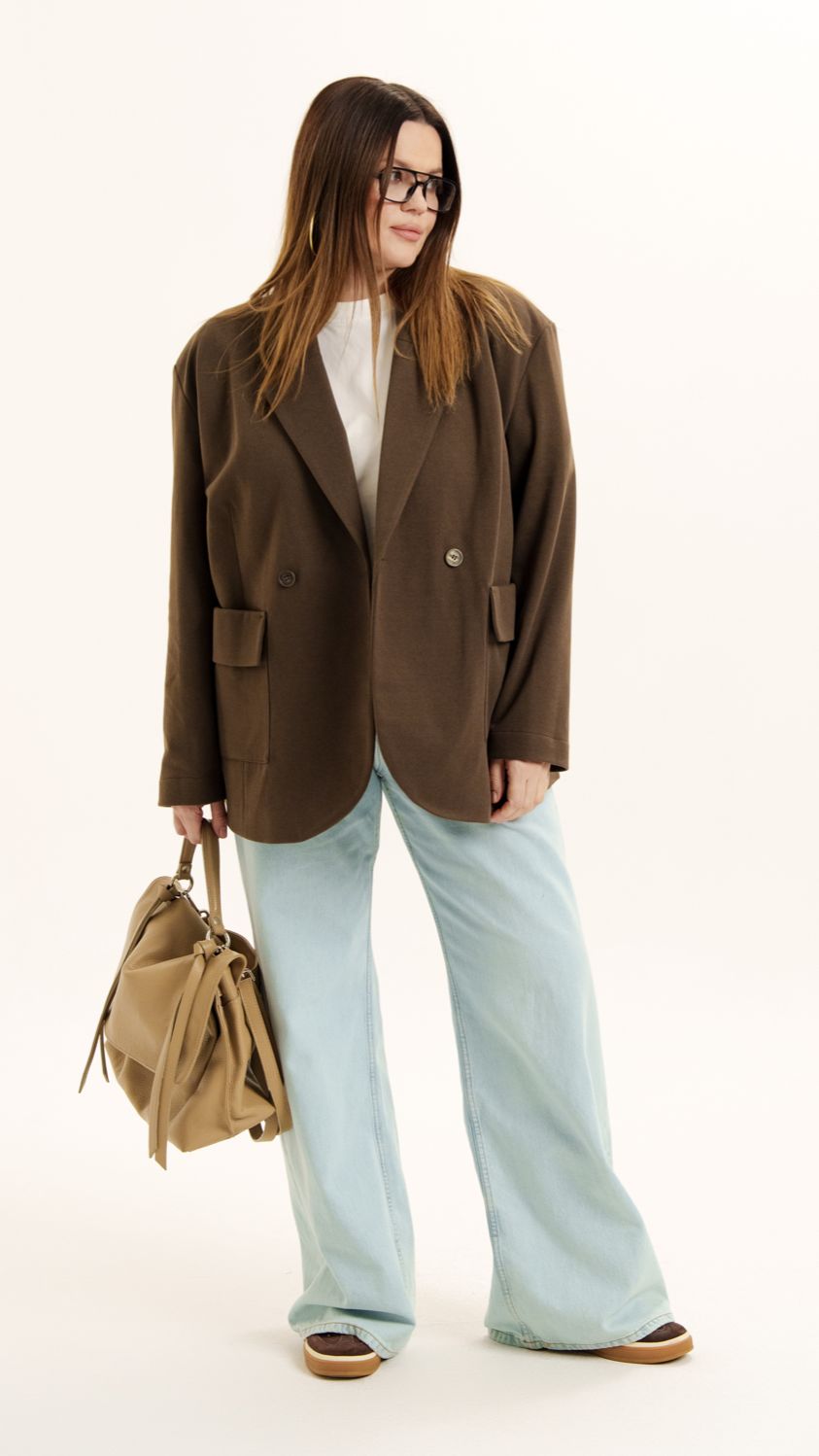 маст хэв этой весны коричневый пиджак-пальто 👌